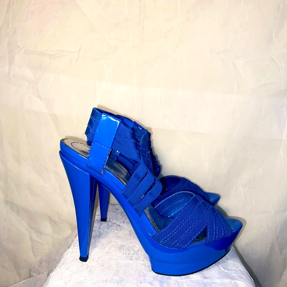 Blue strapped heels with dress (Dress optional tell me if you want it separate)